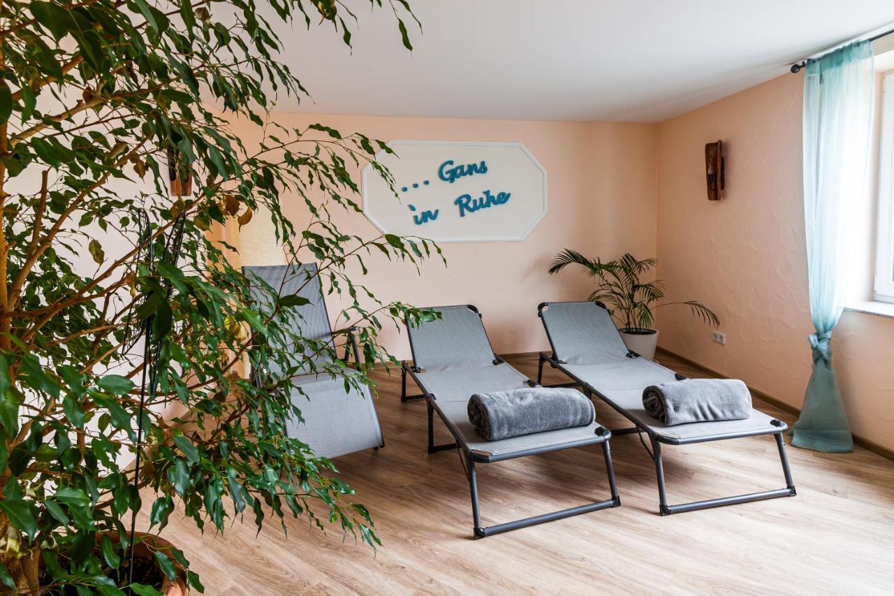 Siebente - Gaestezimmer Gans Im Gruenen Ellscheid Buitenkant foto